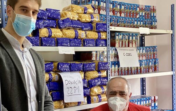 Mercadona entrega a Cáritas y Cruz Roja de Bembibre 680 kilos de productos de primera necesidad