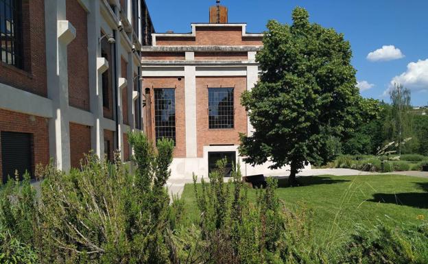 El Museo de la Energía de Ponferrada estrena una audioguía botánica para visitar su jardín