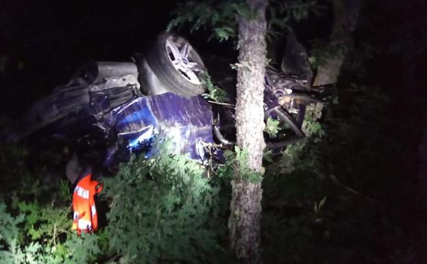 Fallece un hombre de 29 años tras sufrir un accidente en la carretera LE-711 a su paso por Sorbeda del Sil