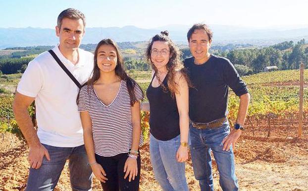 Dos alumnas del IES Gil y Carrasco de Ponferrada se coronan en los XIX Premios de Estadística de Castilla y León