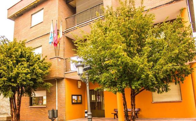 La Junta ayuda con 30.000 euros a la adquisición de una furgoneta-camión en Torre del Bierzo