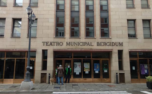 El Teatro Bergidum de Ponferrada adelanta una hora sus funciones para adaptarse al toque de queda