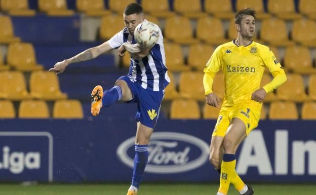 Bolo recupera a sus centrales de referencia ante el Real Zaragoza