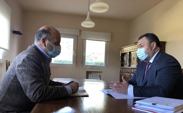 La Diputación traslada a la Confederación Miño-Sil las necesidades de la estación de esquí de Leitariegos