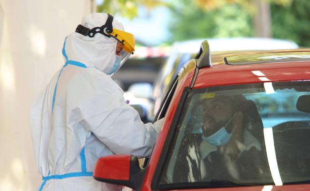 Seis nuevos ingresos elevan a 70 los pacientes afectados por covid-19 en el Hospital del Bierzo