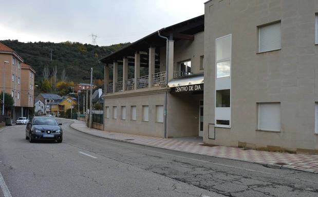 El PP de Torre del Bierzo celebra la próxima puesta en marcha del Centro de Día de Asprona en el municipio