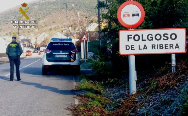 La Guardia Civil detiene al presunto autor de tres delitos de robo en interior de viviendas en Folgoso de la Ribera