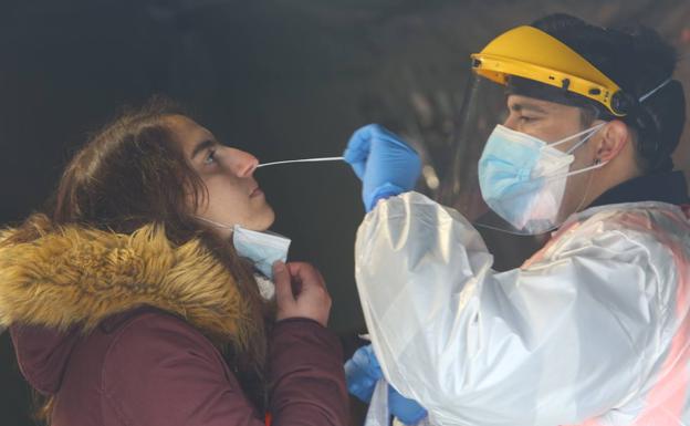 Detectados 3 positivos en el cribado masivo realizado a 408 personas del campus de la ULE en Ponferrada