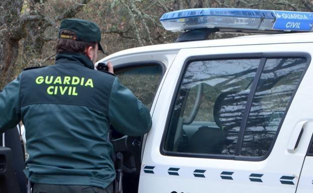 Investigan a un ponferradino por facilitar su DNI a otra persona para que realizase por él el examen teórico para obtener el permiso de conducir