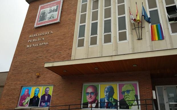 La Biblioteca de Ponferrada honra a los artistas que en 2021 cumplirían 100 años con la muestra 'De aquí a la eternidad'