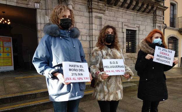 Los peluqueros bercianos volverán a salir a la calle para reclamar la rebaja del IVA al 10% «ya»