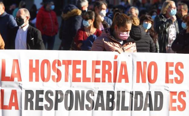 La Asociación de Hostelería del Bierzo aclara que el límite de comensales en el interior de los locales es de seis personas