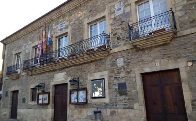 Villafranca del Bierzo presentará alegaciones contra el proyecto de parque eólico 'Trabadelo'