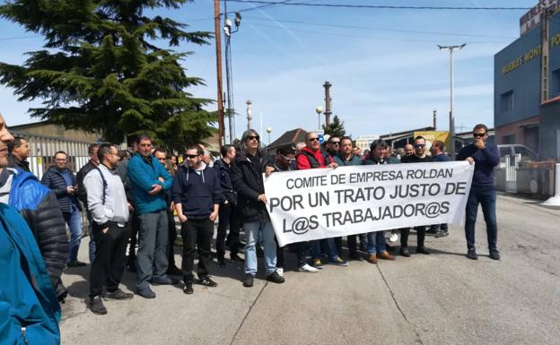 Los trabajadores de Roldán inician el día 12 huelga indefinida por el «injusto» sistema de primas
