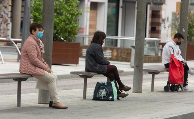 La Policía Municipal de Ponferrada denuncia a 40 personas durante el fin de semana por no llevar mascarilla