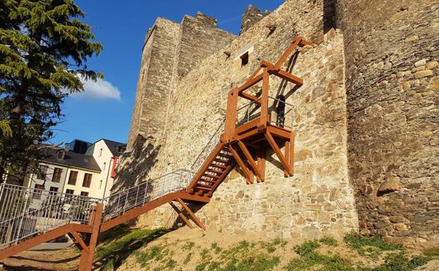 El ministro de Transportes, José Luis Ábalos, inaugura el jueves en Ponferrada las obras del Castillo Viejo