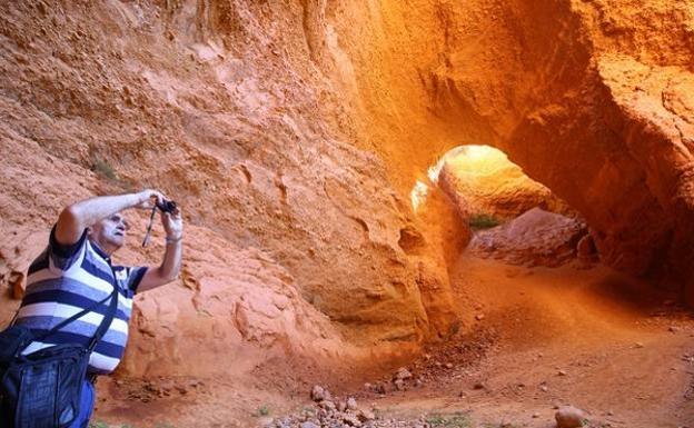 La Junta Rectora de Las Médulas estudia mejorar las condiciones de visita de Las Valiñas con una pasarela