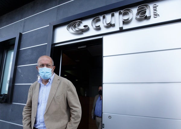 Reunión de Igea y Amigo en Ponferrada con los responsables de la multinacional pizarrera Cupa