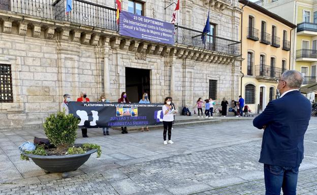 El alcalde de Ponferrada pide «unidad y músculo» al movimiento feminista