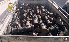 Dos detenidos en Toreno por robar 92 mampostas hidráulicas del interior de una mina abandonada