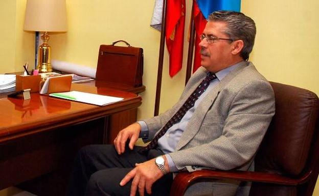 Fallece el histórico alcalde socialista de Palacios del Sil, Orlando López