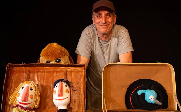 Magín Blanco descubre al público del XI festival Villar de los Mundos 'Lo que llevamos en nuestras maletas'