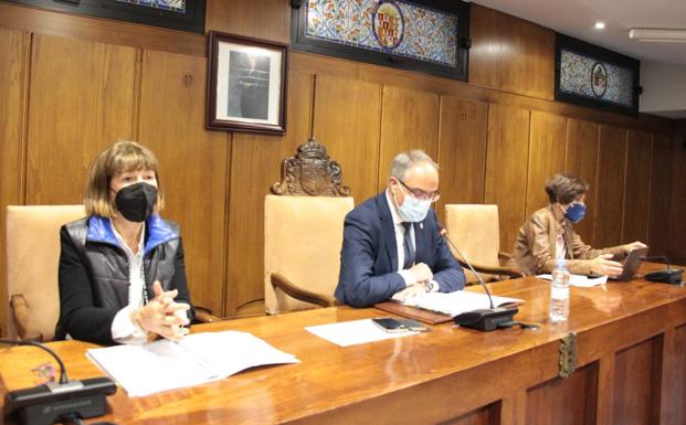 Ponferrada da luz verde al nuevo convenio de cesión de uso del estadio del Toralín a la Deportiva durante seis años más
