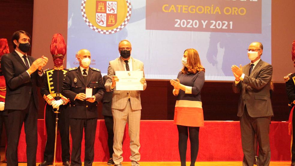 La Policía Municipal de Ponferrada recibe la Medalla de Oro al Mérito 2021