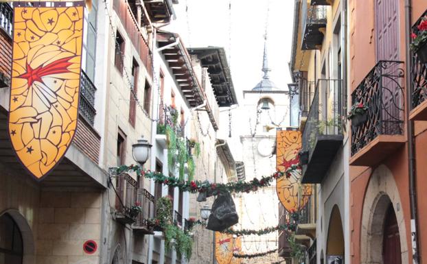 Ponferrada cierra al tráfico la calle del Reloj desde este jueves hasta el día de Reyes