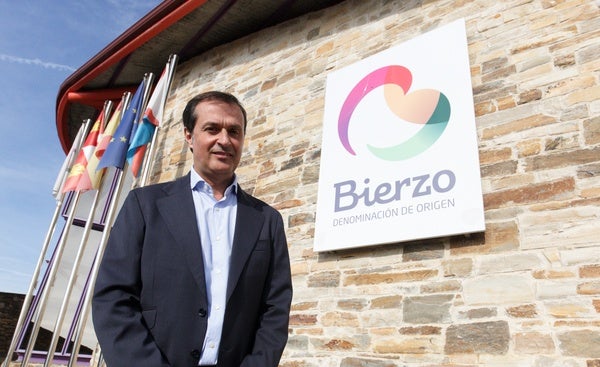 Toma de posesión de los vocales y elección del presidente de la DO Bierzo