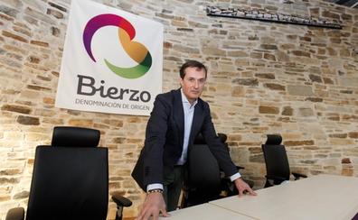 El Bocyl oficializa el nombramiento de Adelino Pérez como nuevo presidente de la DO Bierzo