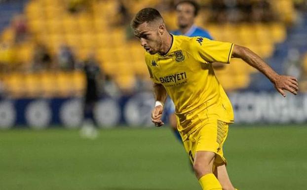 La Ponferradina incorpora al extremo Juan Hernández