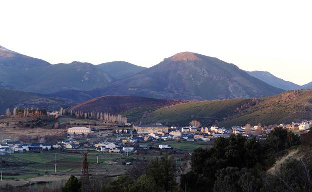 Lillo del Bierzo constituye una de las primeras Comunidades Energéticas de la comarca