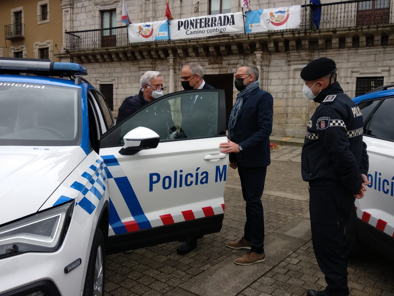La Policía Municipal de Ponferrada refuerza su flota con tres nuevos vehículos patrulla