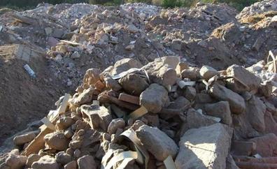 La Junta solicita autorización para restaurar 18 escombreras en Torre del Bierzo y Villagatón