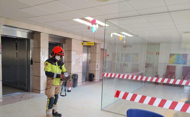 Sofocado el incendio de un ascensor en una residencia de mayores de Ponferrada
