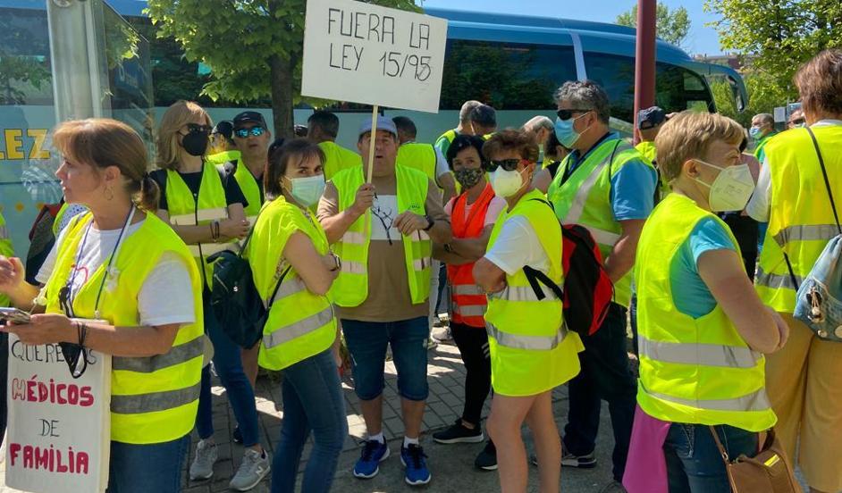 El Bierzo y Laciana llevan su 'Marcha Blanca' a Valladolid para exigir sanidad pública de calidad