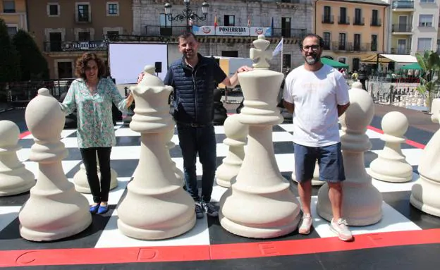 Presentación del torneo de ajedrez 'Pequeños gigantes' en Ponferrada.
