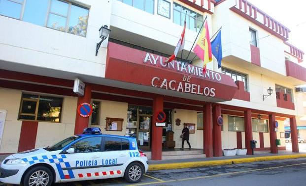 Cacabelos recibe una subvención de 95.000 euros para mejorar los parques infantiles y las instalaciones deportivas