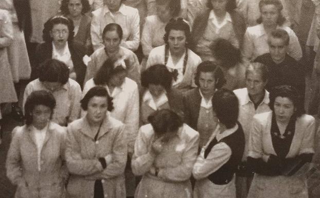 El Museo del Bierzo de Ponferrada abre una exposición para «sentir» el sufrimiento de las mujeres republicanas en cárceles franquistas