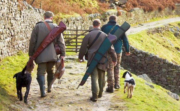 Condenado a dos años y medio de prisión un cazador que mató a otro de un disparo en la cabeza en el Coto del Oza en 2014