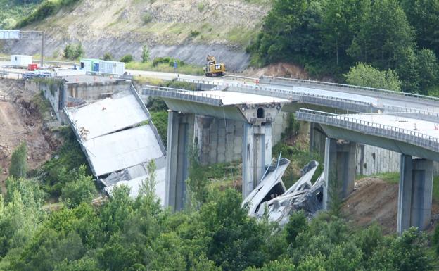 Una obra acortará de 11 a 4,5 kilómetros el desvío causado por el derrumbe del viaducto del Castro en la A-6