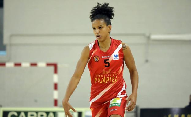 El corazón del Embutidos Pajariel Bembibre volverá a latir al ritmo de Roselis Silva