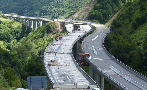 Imagen actual del viaducto del Castro.