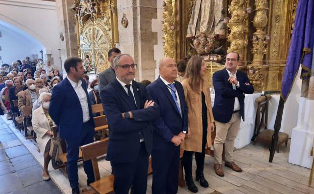 Villar de los Barrios conmemora el V centenario de la Cofradía del Santo Cristo de la Vera Cruz