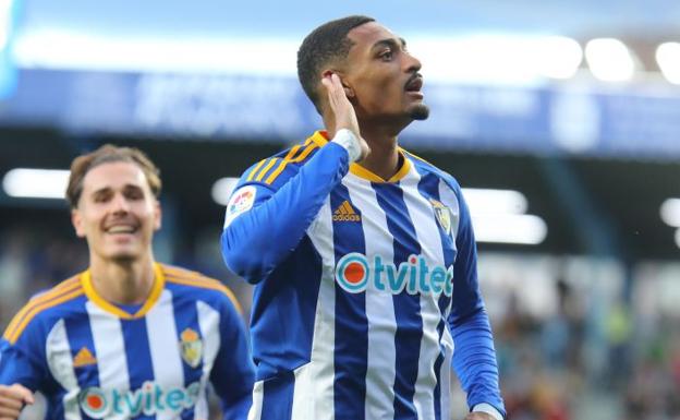 Derik quiere su lugar