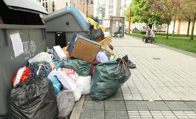 Ponferrada registra un aumento de las sanciones por dejar la basura fuera de los contenedores