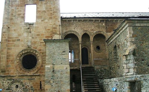 El monasterio de Carracedo acoge este viernes la entrega de los I Premios Concejo de la Cultura Leonesa