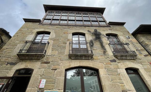 El Museo Arqueológico de Cacabelos acoge el III ciclo literario 'El otoño siempre hiere'