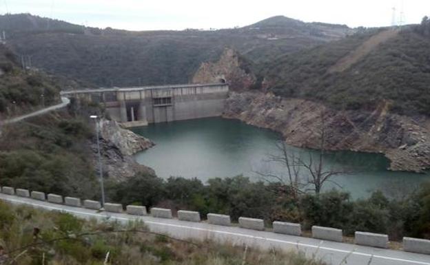Las lluvias de octubre y noviembre ayudan a frenar «el peligroso camino de la sequía» en la demarcación Miño-Sil